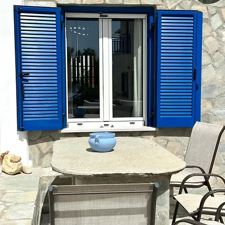 Tinos Boutique House *