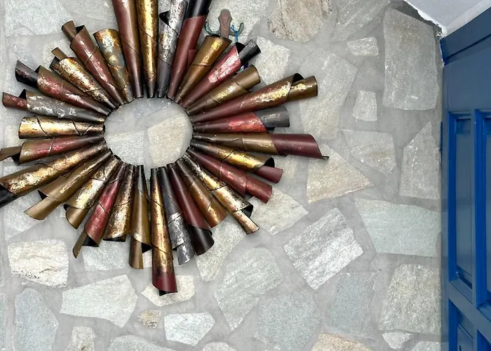 Tinos Boutique House بيت للعطل *